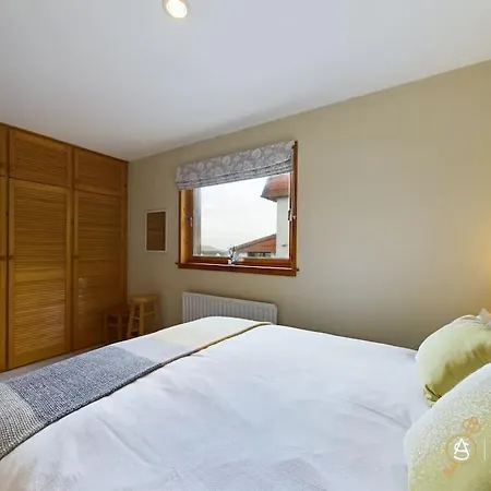 Solberg - Charming Two Bedroom Cottage In Lerwick Exterior photo
