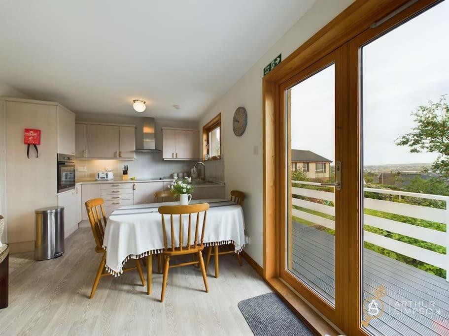 Solberg - Charming Two Bedroom In Holiday home Lerwick